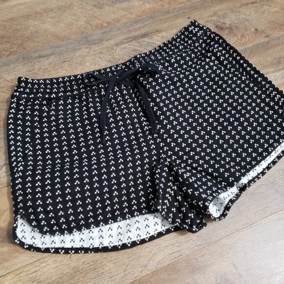 Ann Taylor LOFT Fabric Embroider Drawstring Tie Black White Pocketed Mini Shorts - Picture 2 of 10